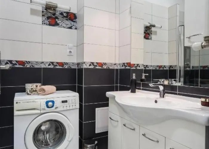 Synagogue Astonishing View Luxury Free Parking Upon Reservation Apartment *